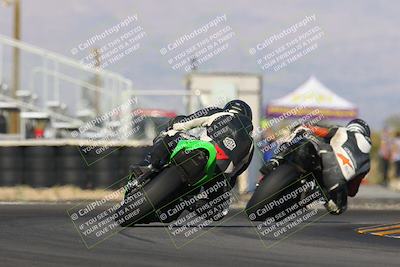 media/Oct-29-2022-CVMA (Sat) [[14c0aa3b66]]/Race 8 Supersport Middleweight/Folder 2/